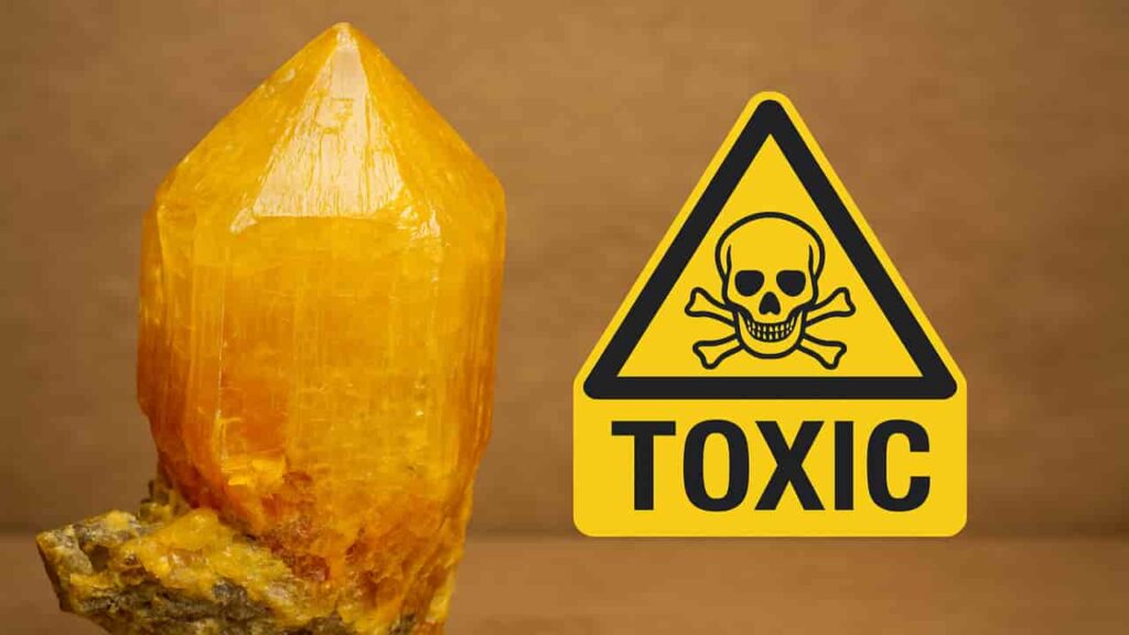 orpiment crystal